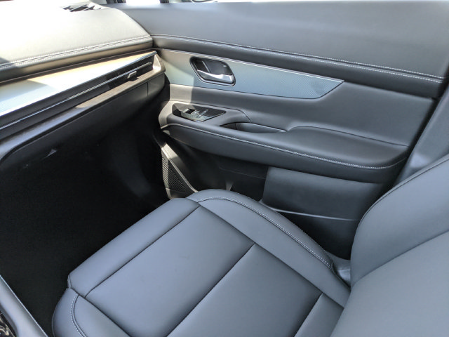 Certified 2025 Nissan Murano SL w/ Cargo Package AWD/4WD image 25