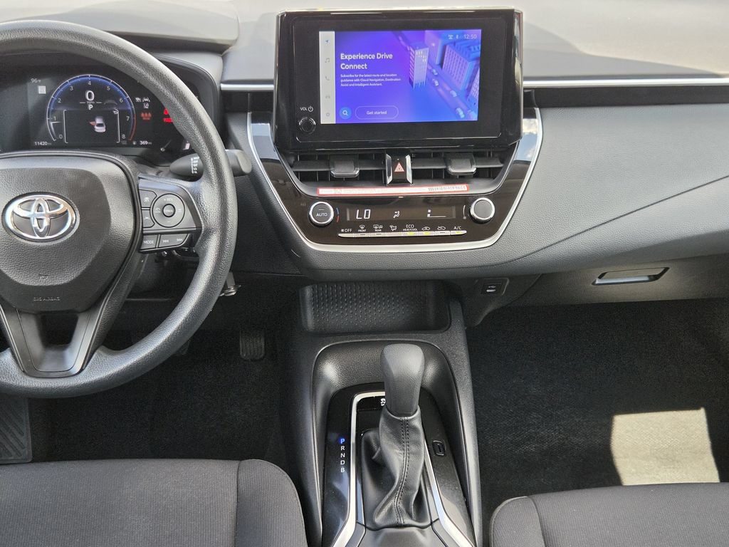 Used 2026 Toyota Corolla LE FWD image 17