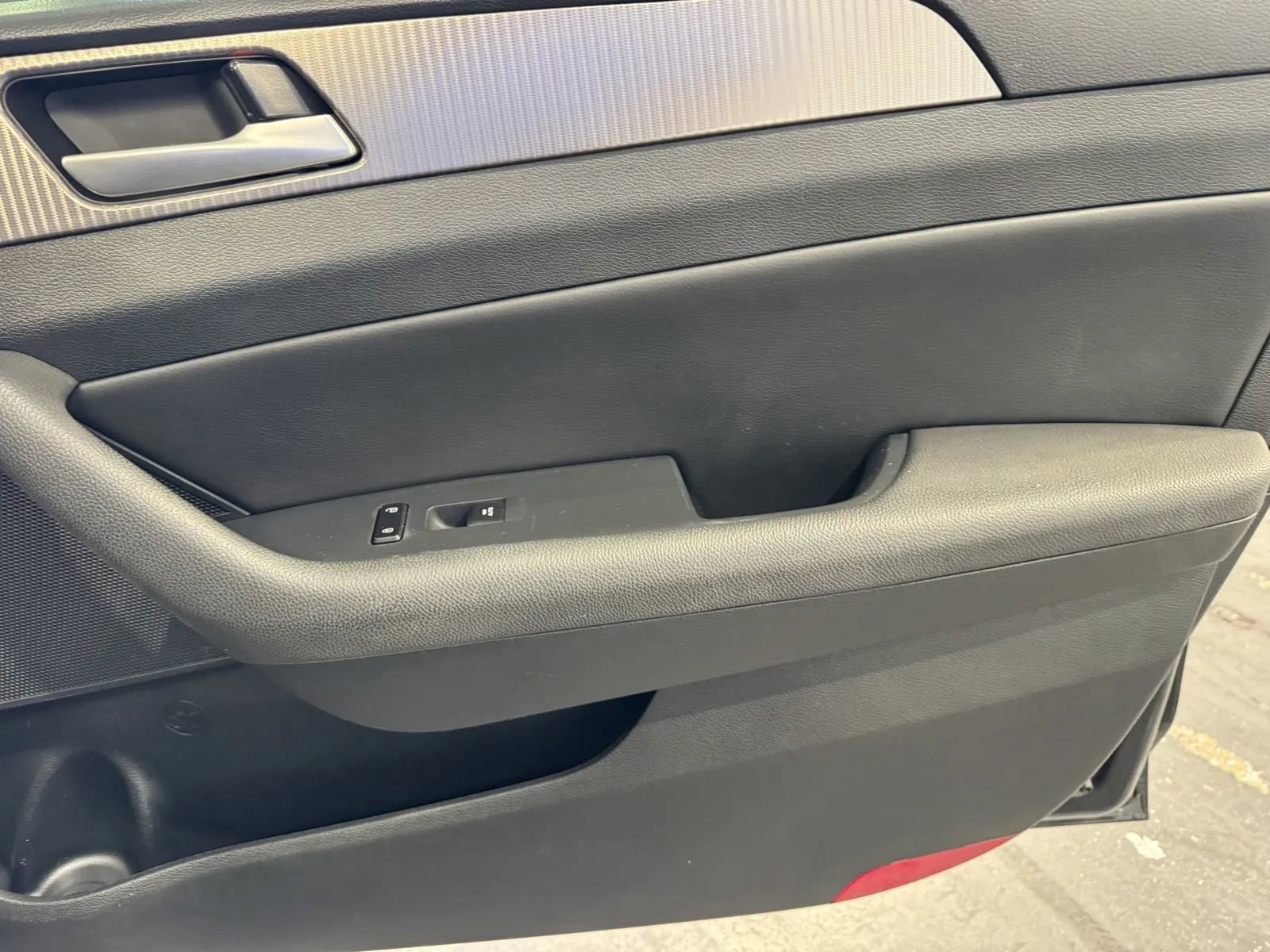 Used 2018 Hyundai Sonata Sport w/ Tech Package 05 FWD image 7