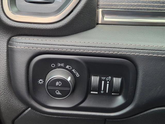 Used 2020 RAM 3500 Limited AWD/4WD image 11