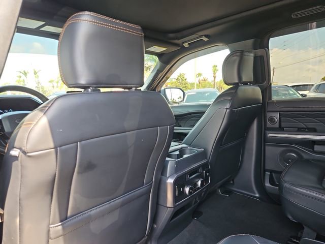 Used 2024 Ford Expedition Max Platinum AWD/4WD image 13