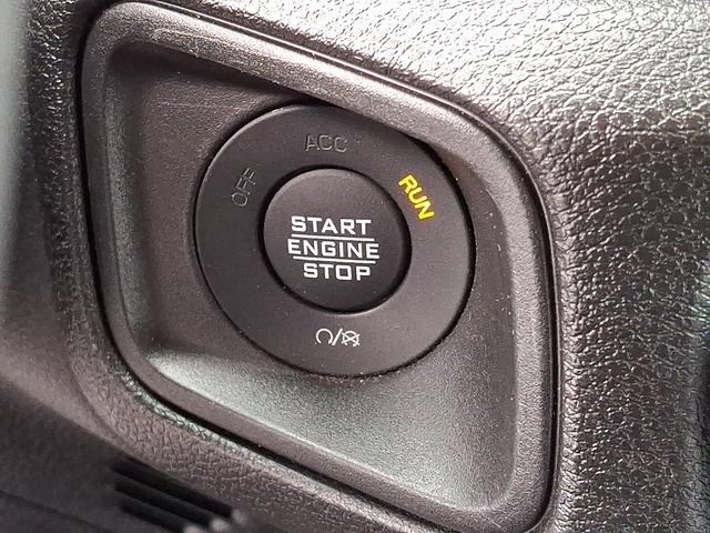 Used 2024 Jeep Gladiator Sport AWD/4WD image 19