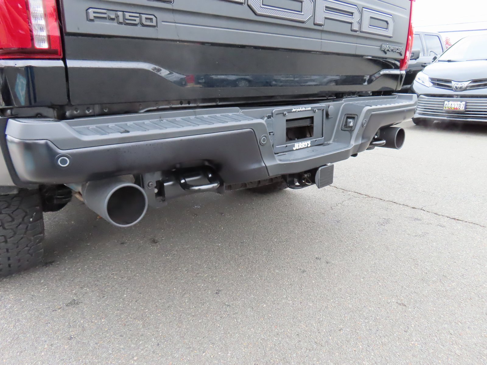 Used 2025 Ford F150 Raptor image 13