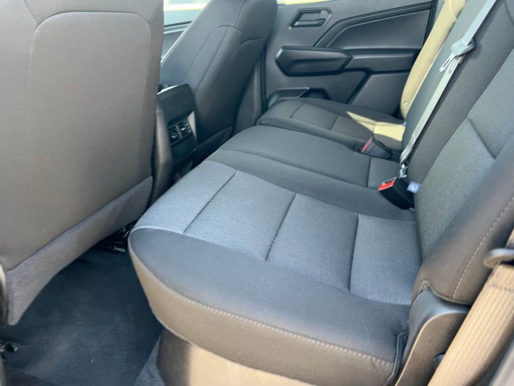 Used 2025 Chevrolet Colorado W/T w/ WT Custom Package image 23