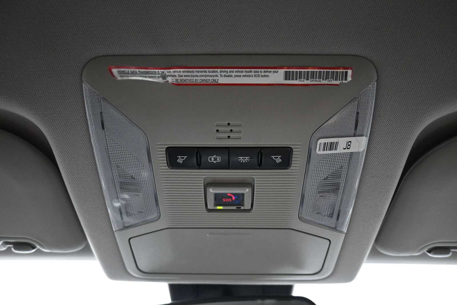 Used 2020 Toyota RAV4 LE w/ All Weather Liner Package AWD/4WD image 17
