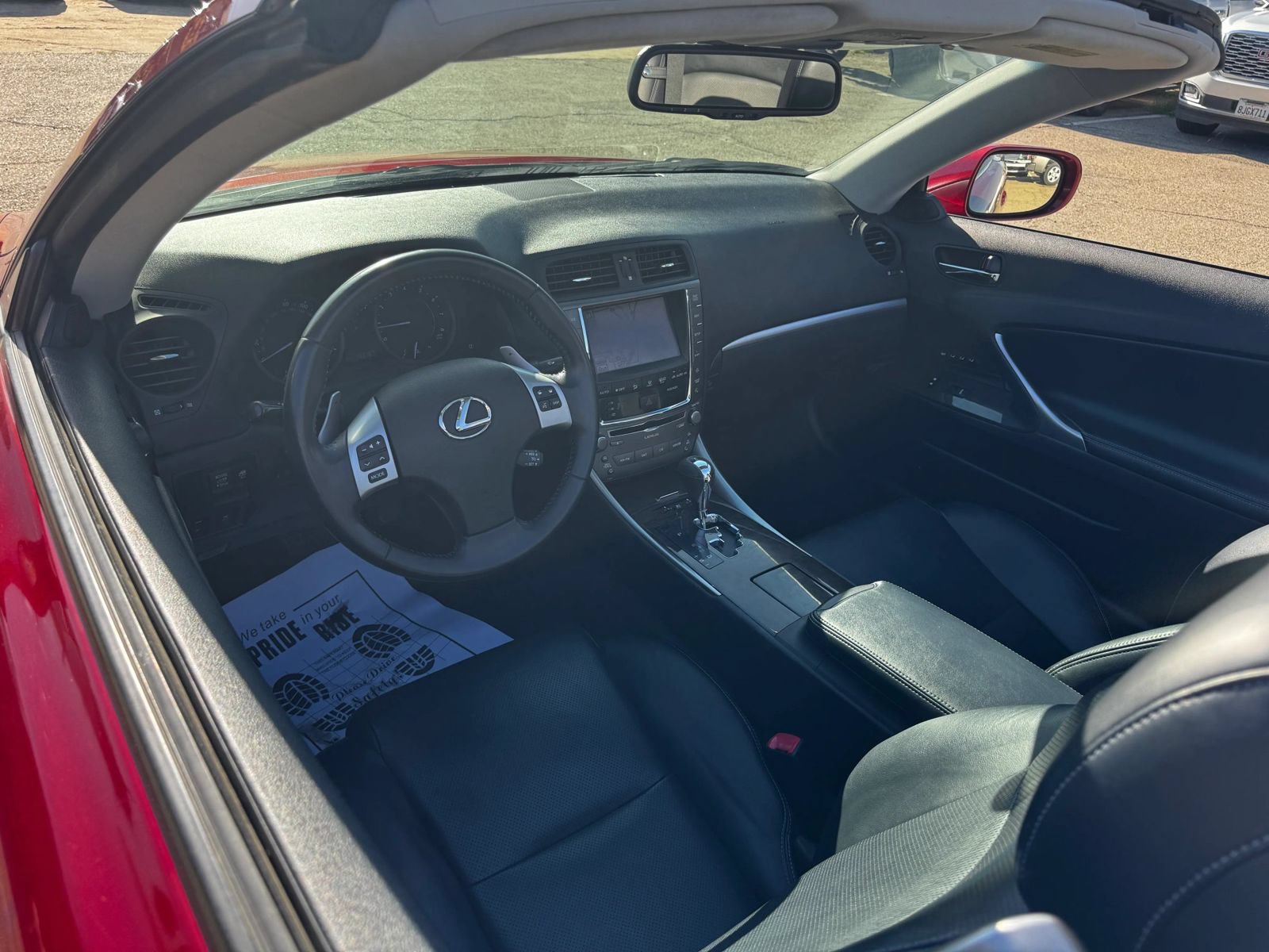 Used 2012 Lexus IS 350C w/ Luxury Pkg RWD image 17