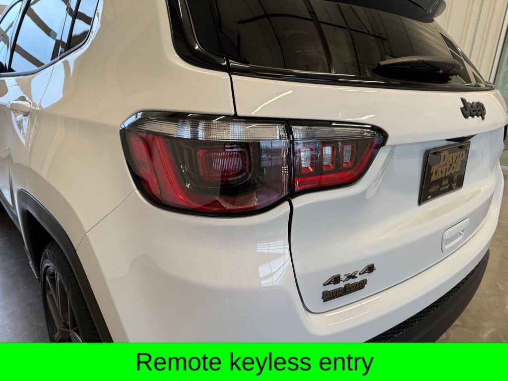 New 2026 Jeep Compass Latitude image 4