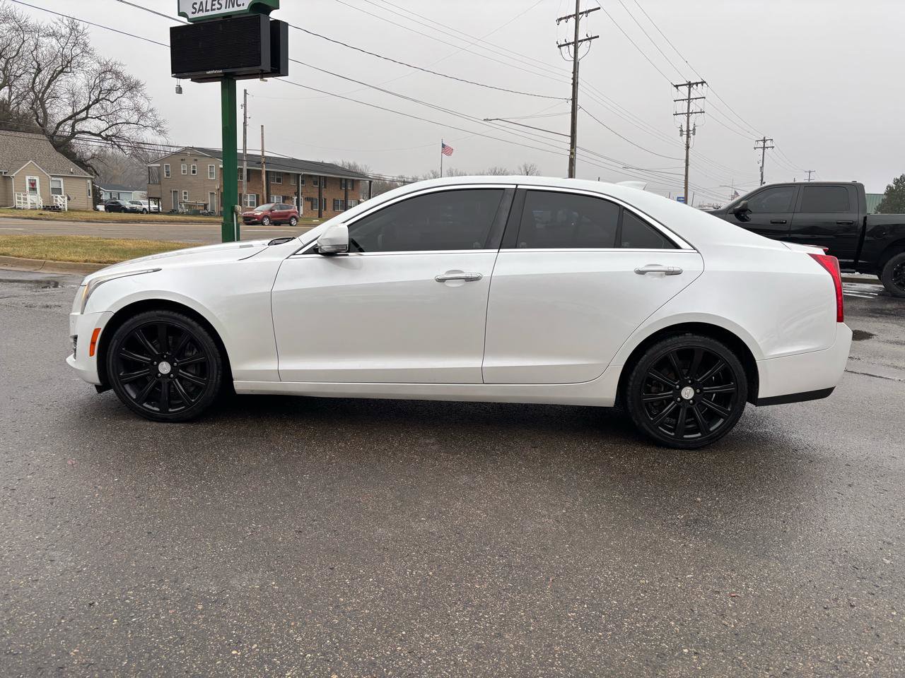 Used 2015 Cadillac ATS Luxury image 2