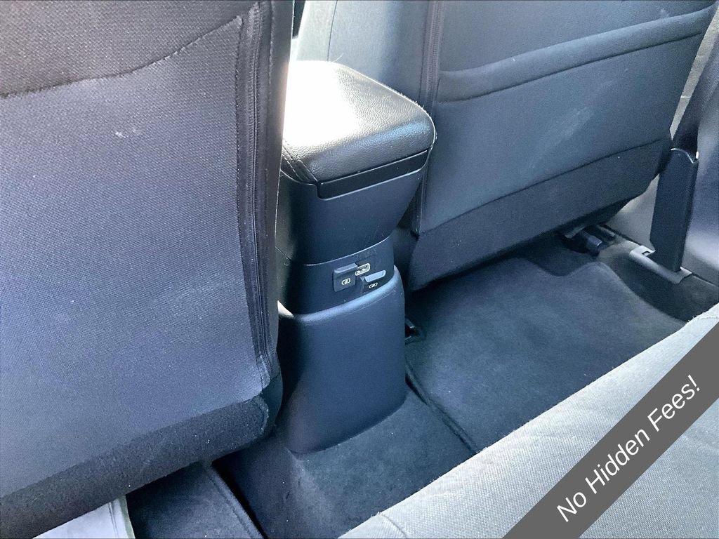 Used 2020 Nissan Kicks S FWD image 21