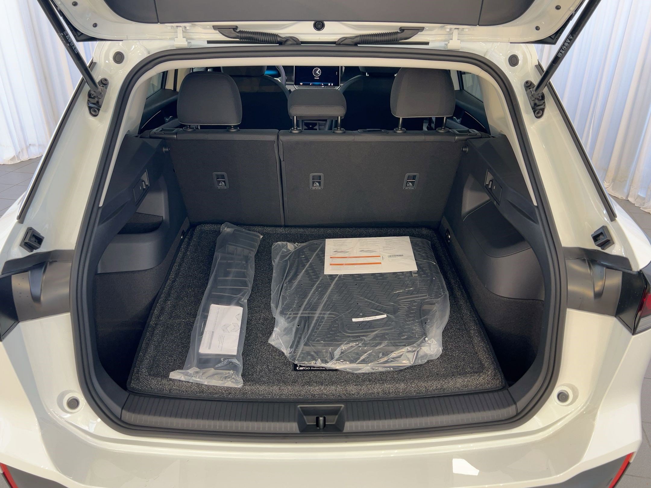 New 2026 Volkswagen Tiguan S image 31