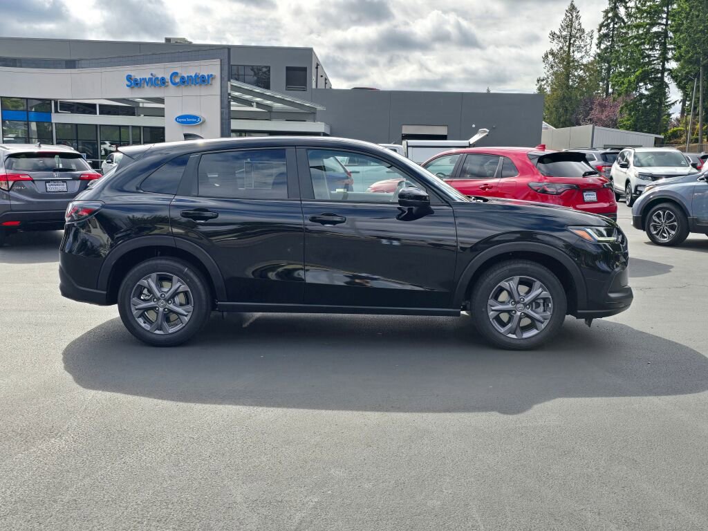 New 2026 Honda HR-V LX image 4
