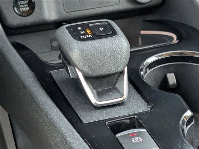 Used 2024 Nissan Rogue SL w/ SL Premium Package FWD image 16