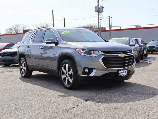 Used 2019 Chevrolet Traverse LT w/ LT Premium Package image 1