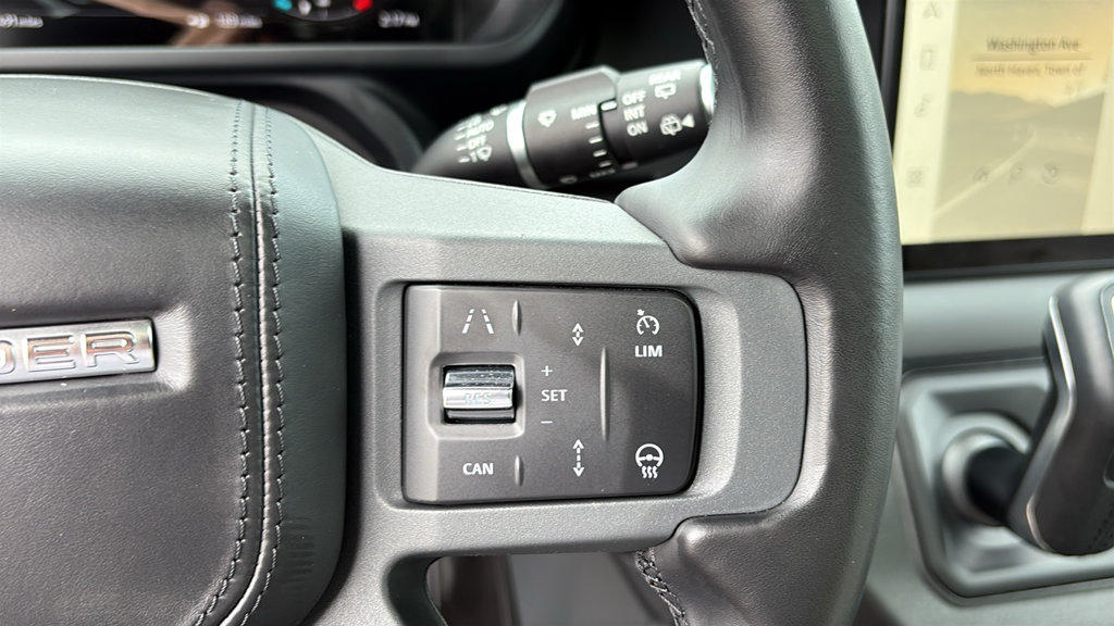 Certified 2023 Land Rover Defender 130 X-Dynamic SE AWD/4WD image 14