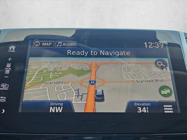 Used 2017 Honda Pilot Touring image 12