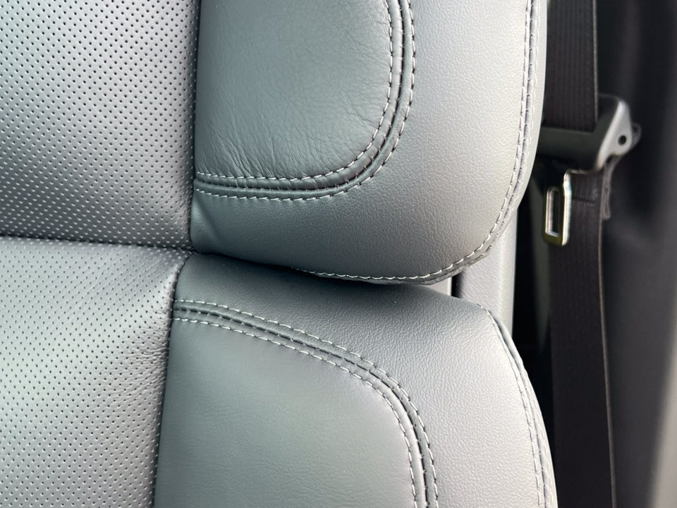 New 2026 Lincoln Navigator Reserve AWD/4WD image 15