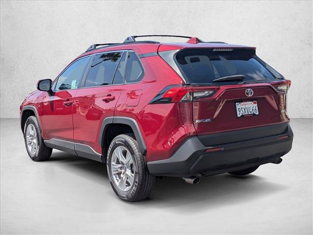 Used 2019 Toyota RAV4 XLE w/ Convenience Package FWD image 8