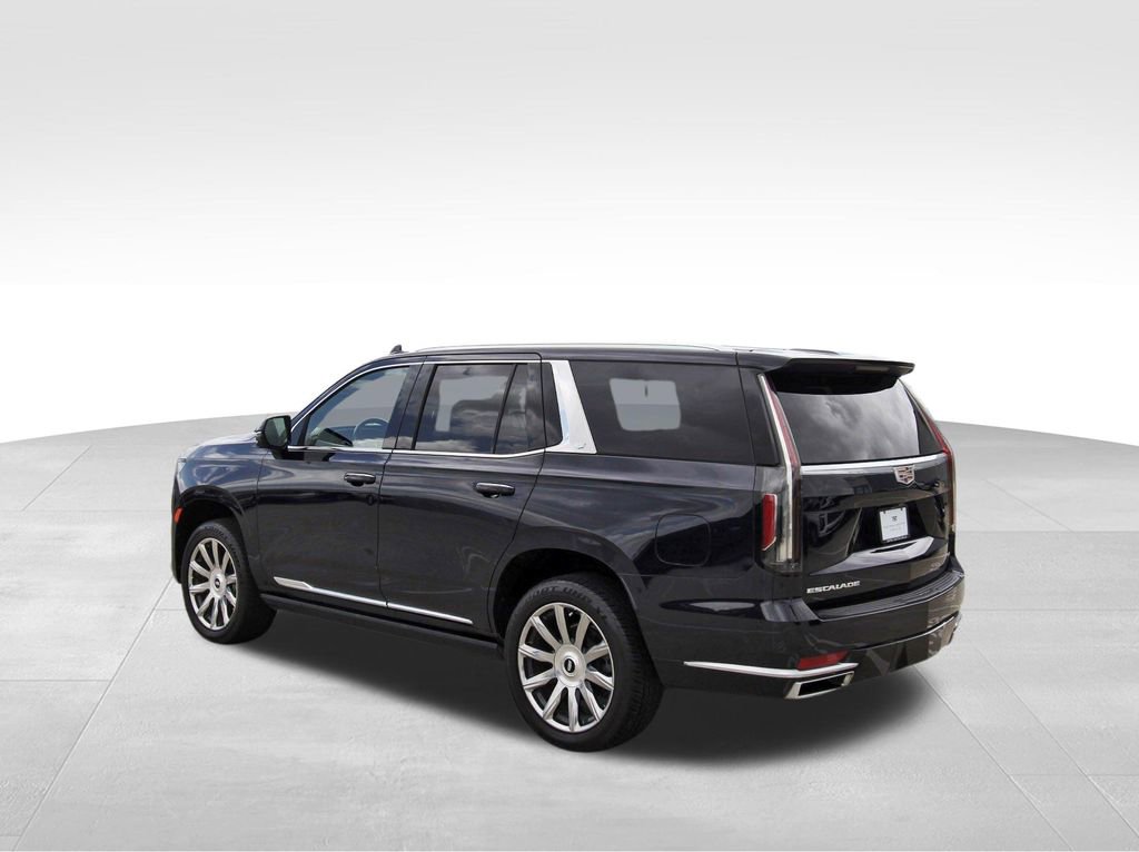 Used 2022 Cadillac Escalade Premium Luxury Platinum w/ Heavy-Duty Trailer Package image 3