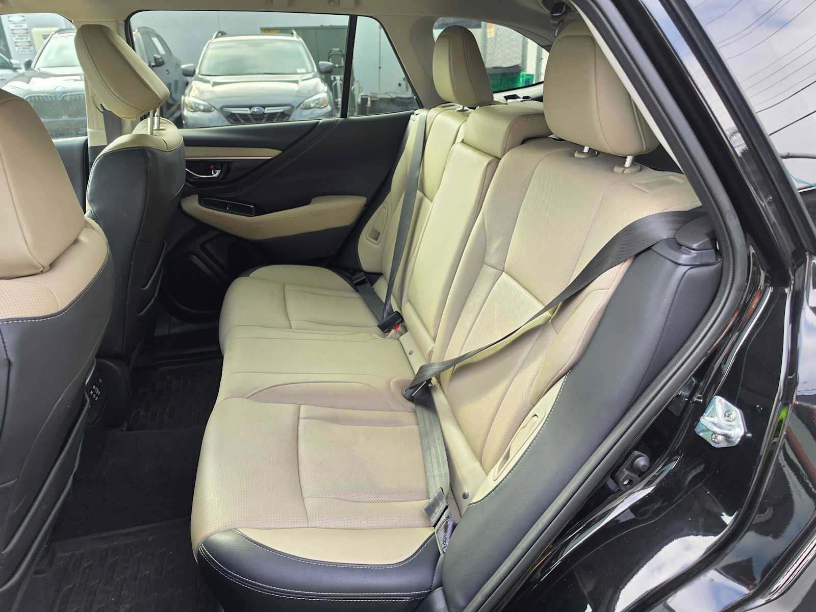 Certified 2024 Subaru Outback Limited AWD/4WD image 17
