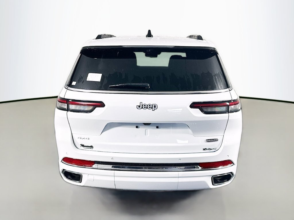 New 2025 Jeep Grand Cherokee L Overland w/ Luxury Tech Group IV AWD/4WD image 6