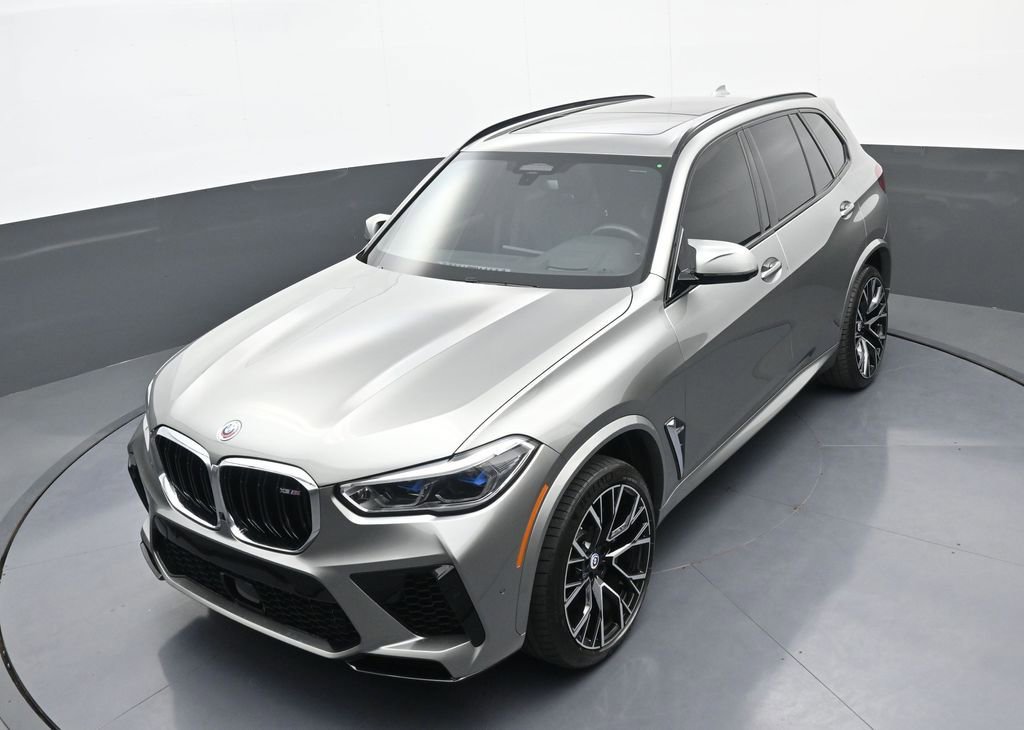 Used 2022 BMW X5 M w/ Executive Package image 33