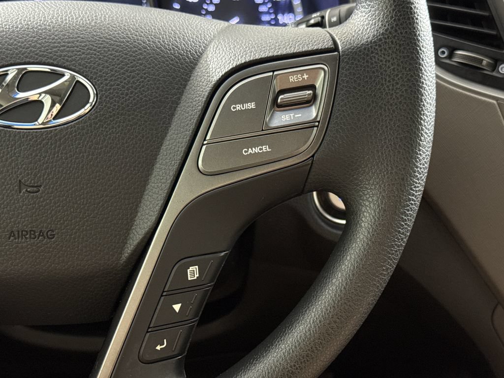 Used 2018 Hyundai Santa Fe Sport w/ 2.4L Value Package 02 FWD image 17