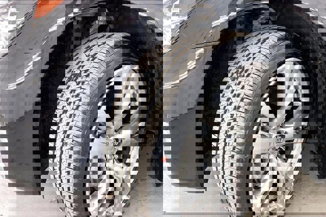 Used 2018 INFINITI Q70 L 3.7 AWD/4WD image 11