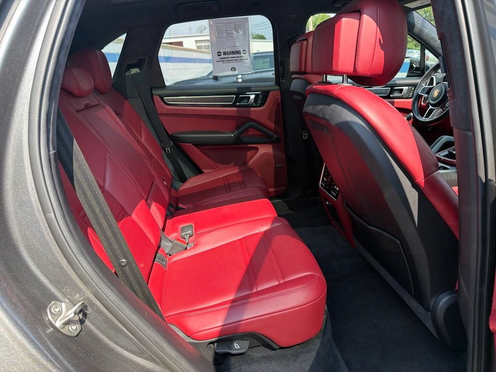 Used 2023 Porsche Cayenne GTS AWD/4WD image 23
