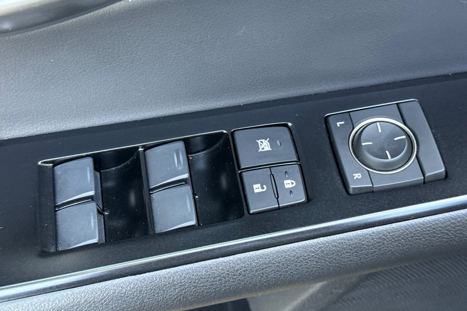 Certified 2023 Lexus UX 250h FWD w/ Premium Package image 13