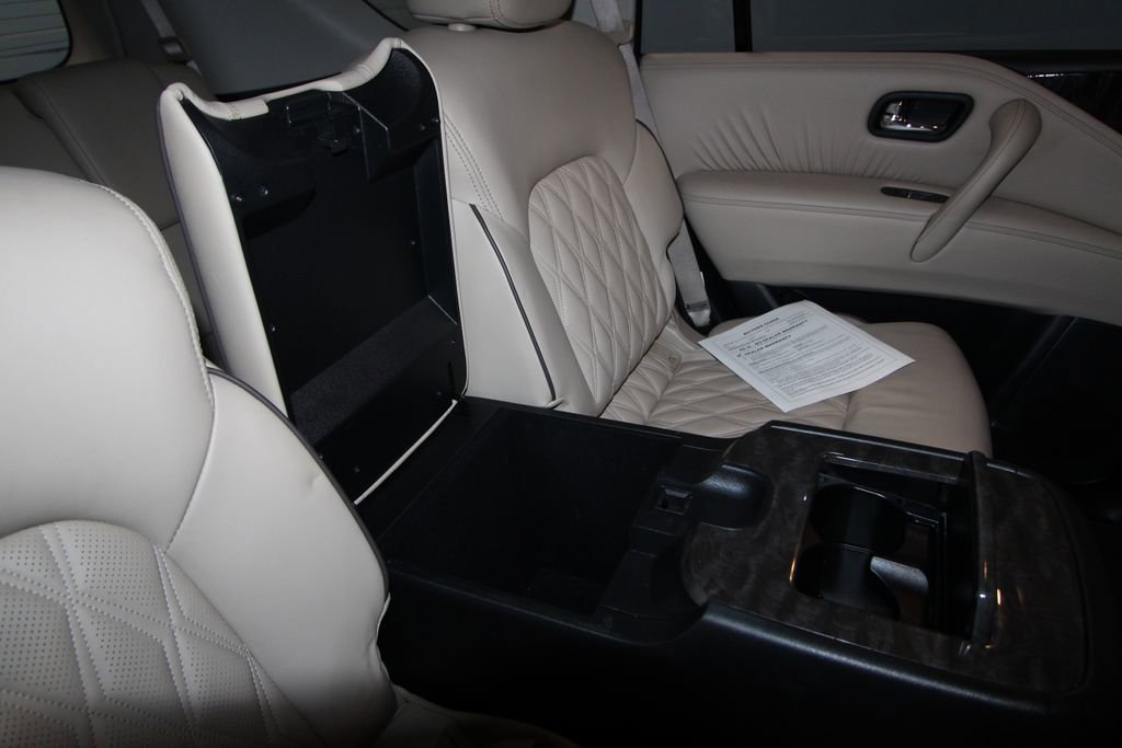 Used 2024 Nissan Armada Platinum w/ Captain's Chairs Package image 34