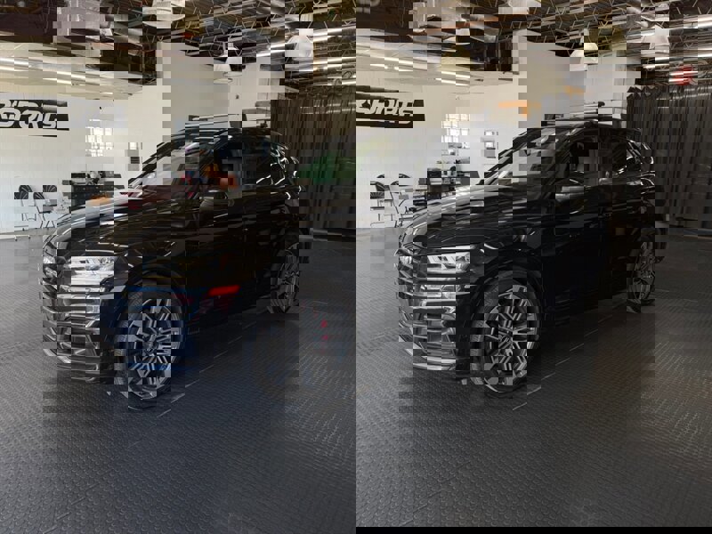 Used 2019 Audi SQ5 Prestige w/ Prestige Package image 5