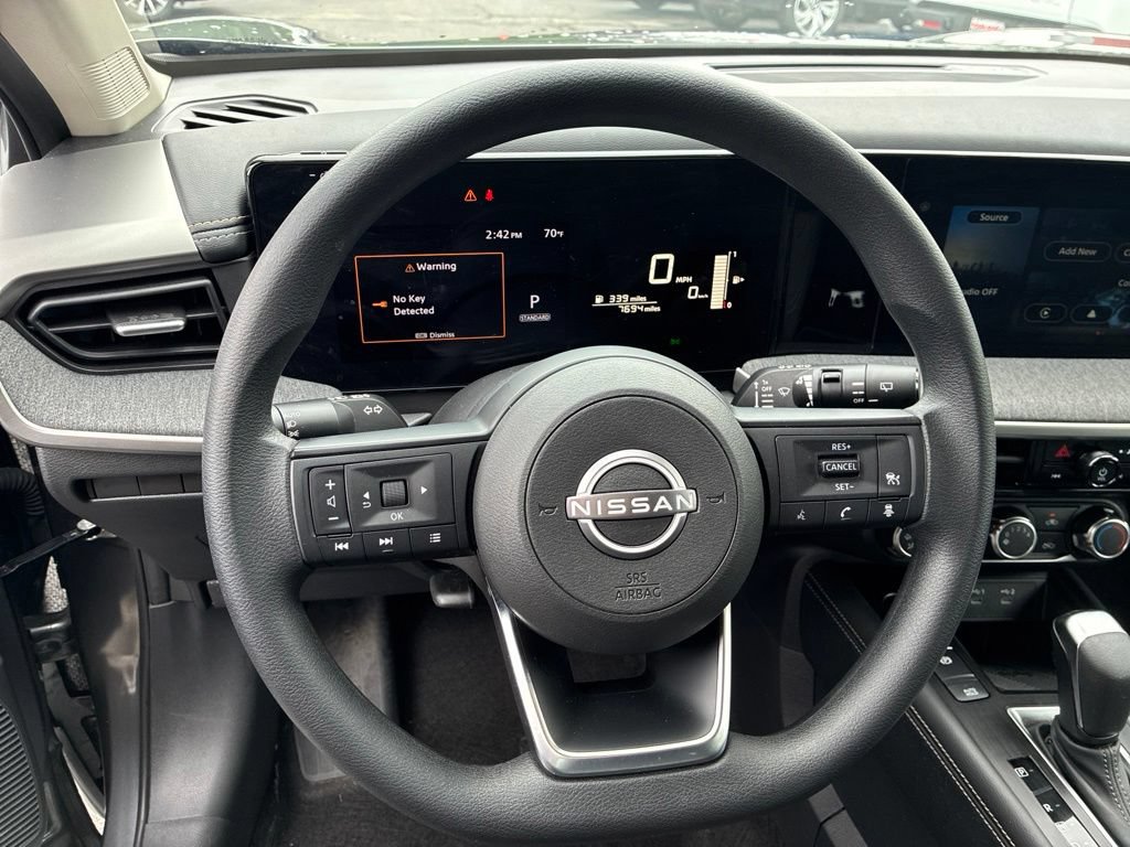 Certified 2025 Nissan Kicks SV AWD/4WD image 16