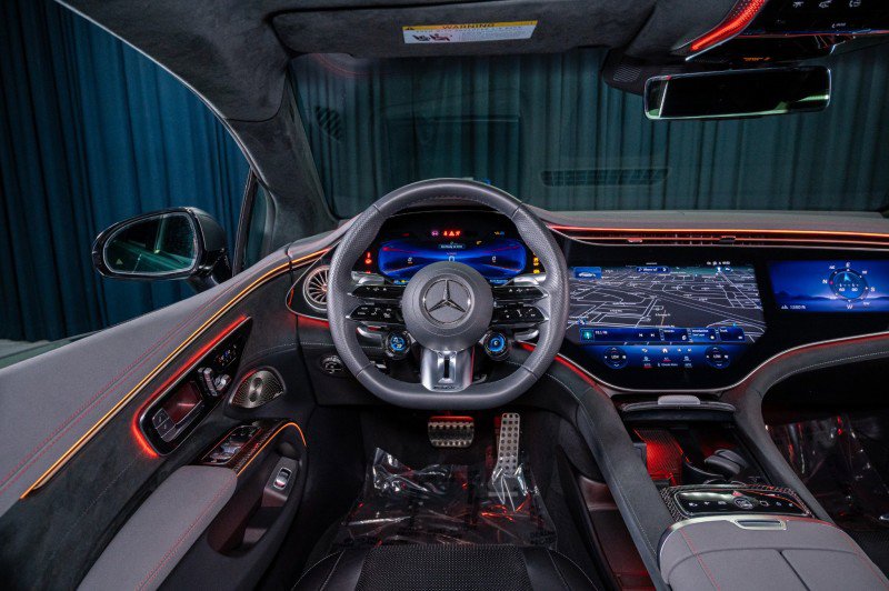 Certified 2024 Mercedes-Benz EQS AMG 4MATIC image 15