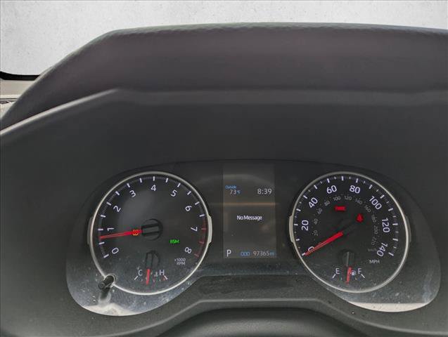 Used 2021 Toyota RAV4 XLE FWD image 16