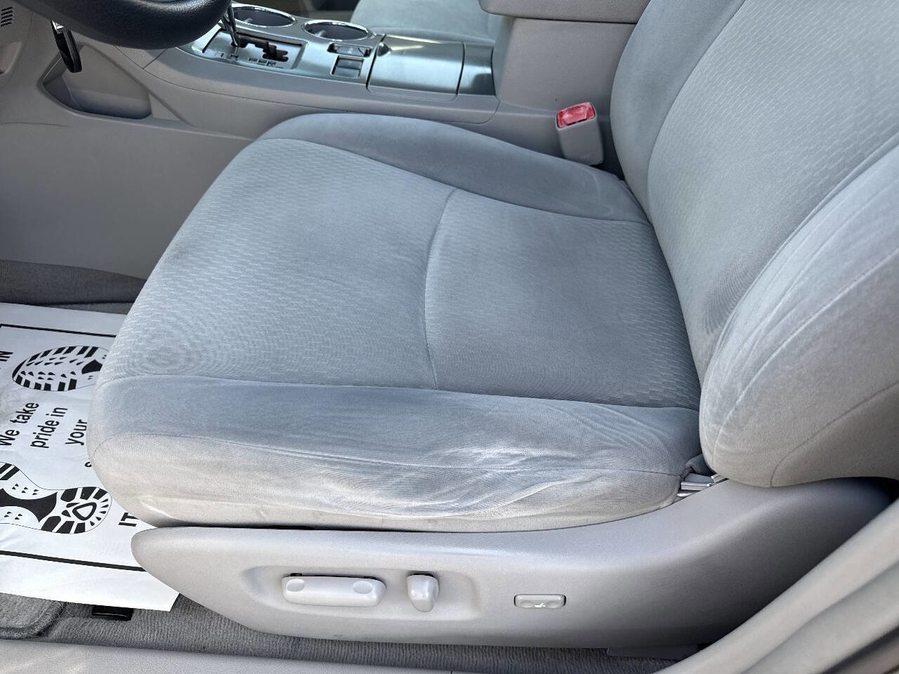 Used 2010 Toyota Highlander 2WD image 14