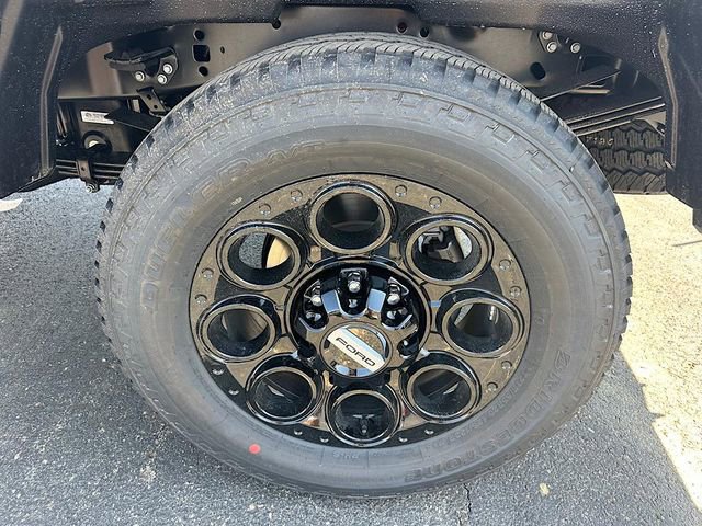 New 2026 Ford F350 Lariat w/ Black Appearance Package image 25