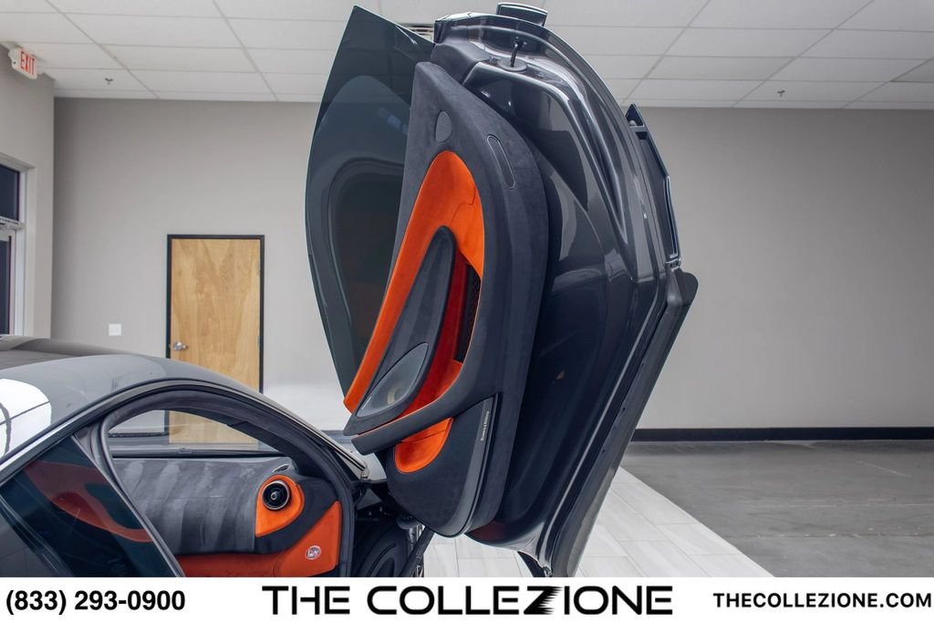 Used 2019 McLaren 600LT RWD image 79