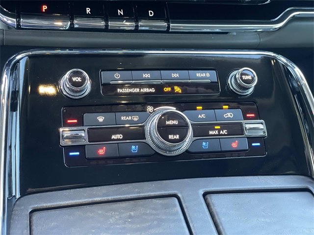 Used 2022 Lincoln Navigator Black Label image 16
