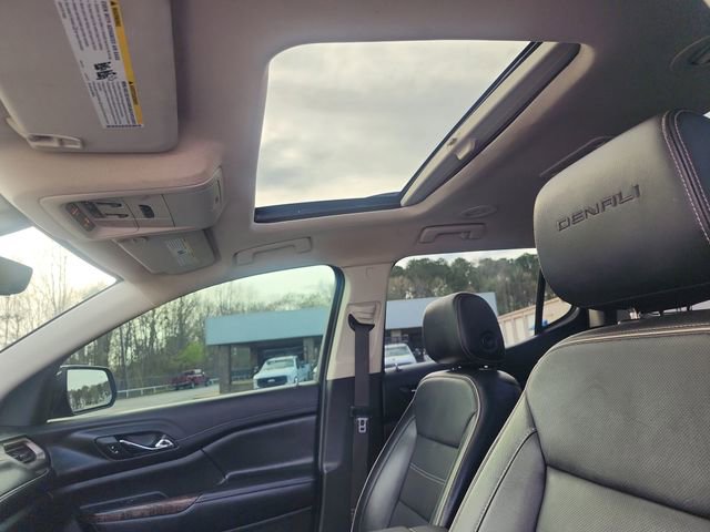 Used 2022 GMC Acadia Denali w/ Black Diamond Edition FWD image 12