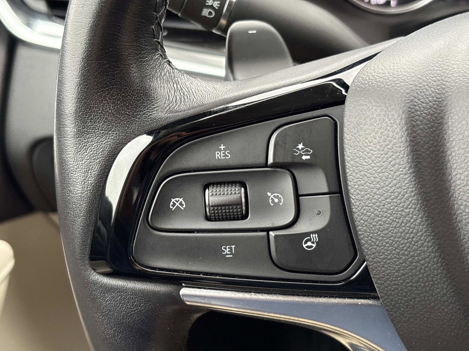 Certified 2023 Buick Enclave Avenir w/ Avenir Technology Package image 18