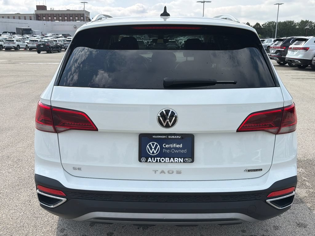 Certified 2023 Volkswagen Taos SE w/ Black Wheel Package AWD/4WD image 5