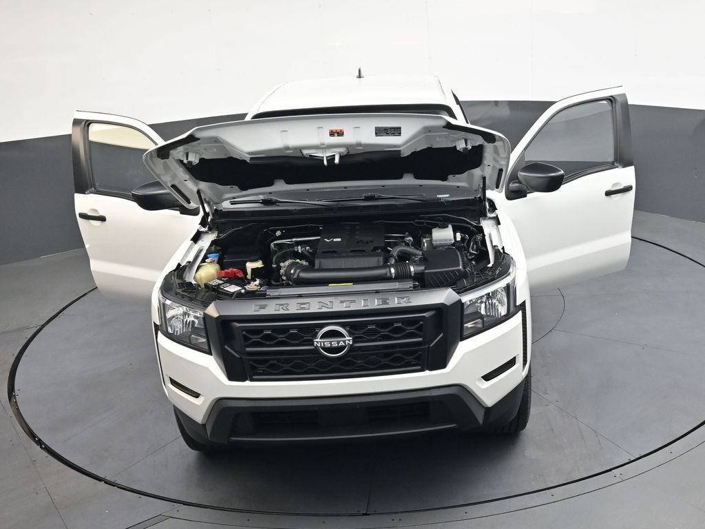 Used 2022 Nissan Frontier S image 42