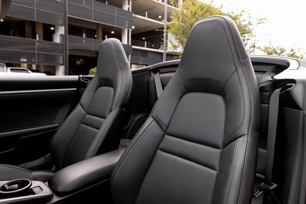 Used 2024 Porsche 911 Carrera S image 27