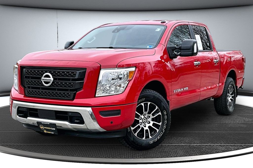 Used 2020 Nissan Titan SV w/ SV Convenience Package image 3