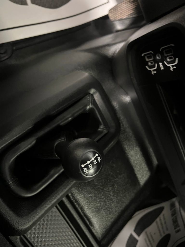 Used 2022 RAM 2500 Tradesman w/ Chrome Appearance Group image 39