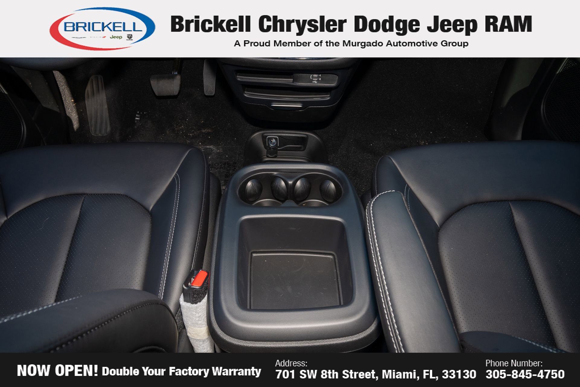 New 2026 Chrysler Pacifica Select image 25