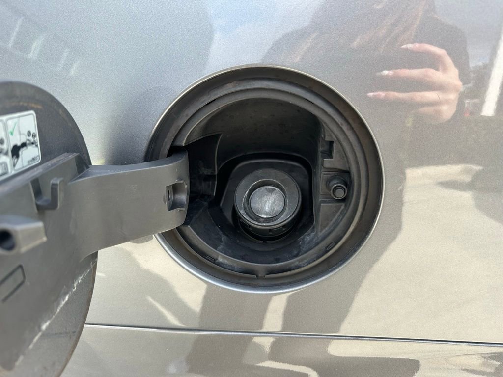 Used 2019 GMC Yukon SLT w/ Premium Edition image 41