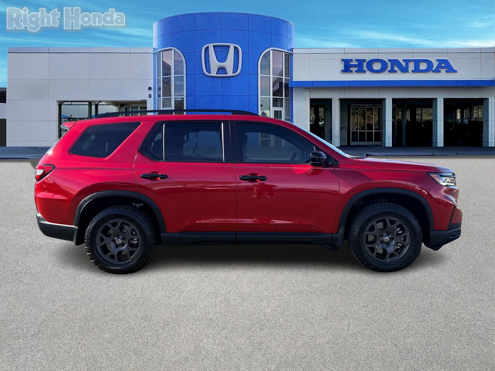 Used 2025 Honda Pilot TrailSport image 7