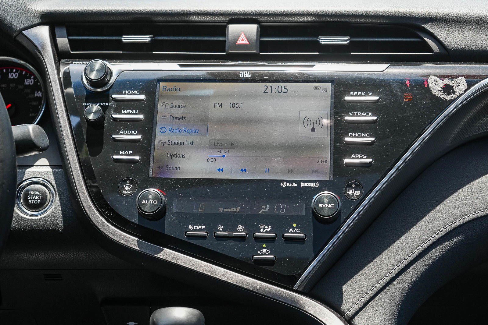 Used 2018 Toyota Camry XSE w/ Driver Assist Package FWD image 13