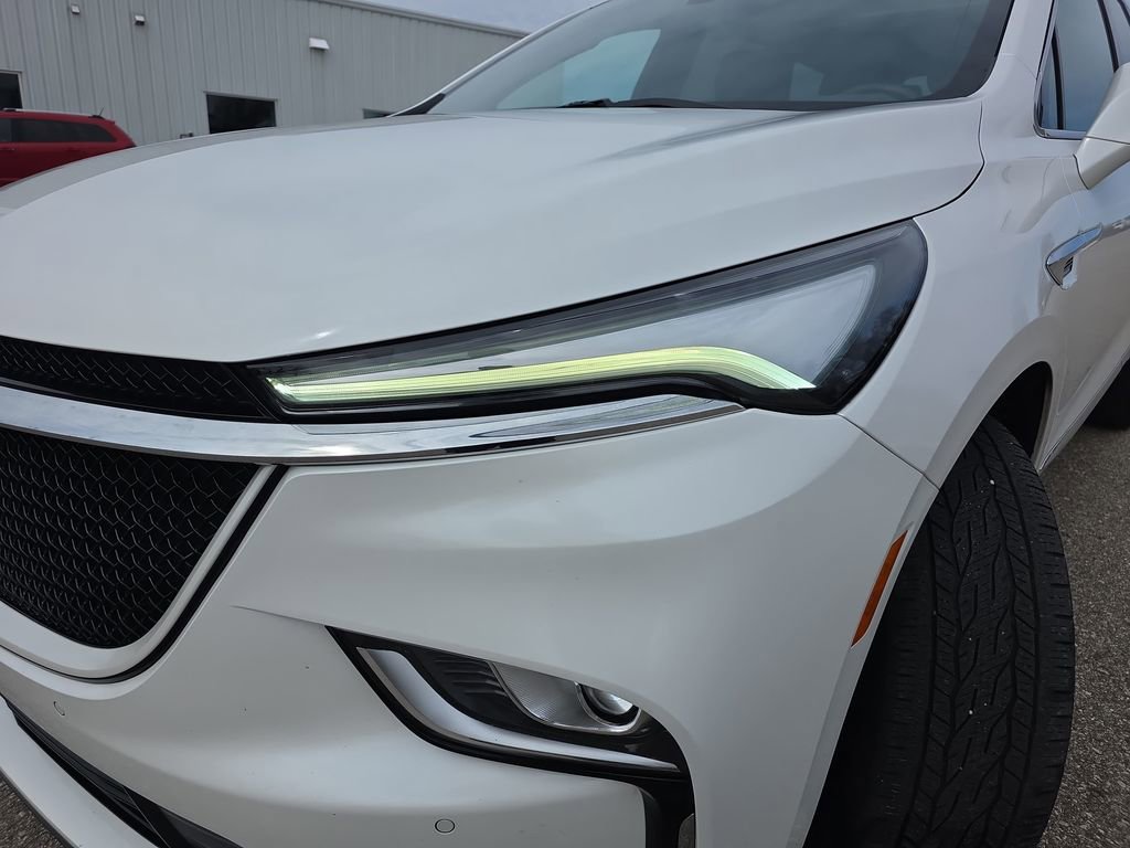 Used 2022 Buick Enclave Essence w/ Experience Buick Package image 35